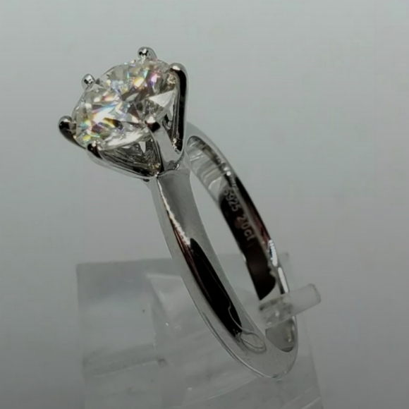 2ct Sterling Lab Grown Diamond Ring Size 7 - Picture 2 of 5